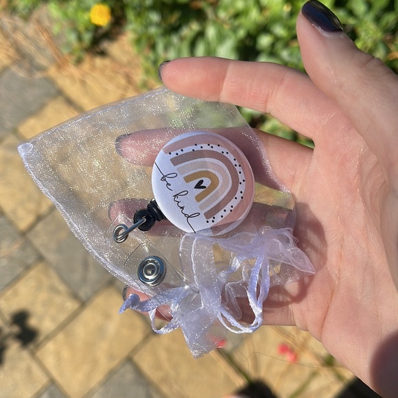 Be Kind Badge Reel - Picture 3 of 3